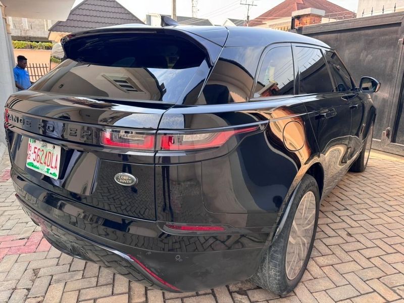Thumbnail 2 of 2018 Land Rover Velar Range Rover Velar
